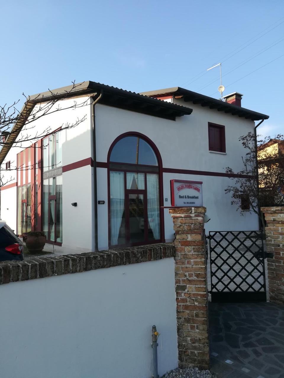 Casa Degli Amici Bed & Breakfast Тревизо Екстериор снимка